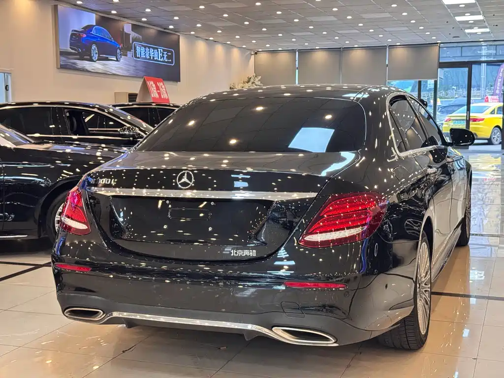 Mercedes-Benz E-Class 2017