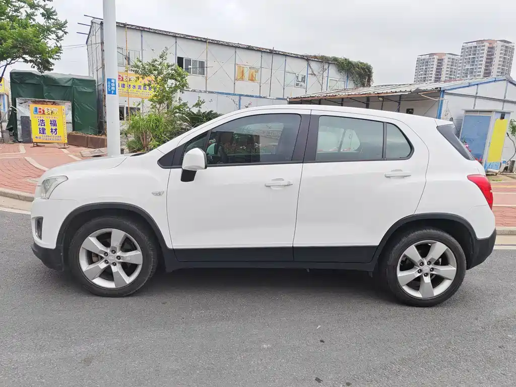 Chevrolet Trax 2014 — фото 4