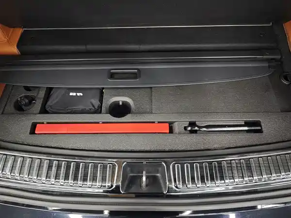 Li Auto L7 2024