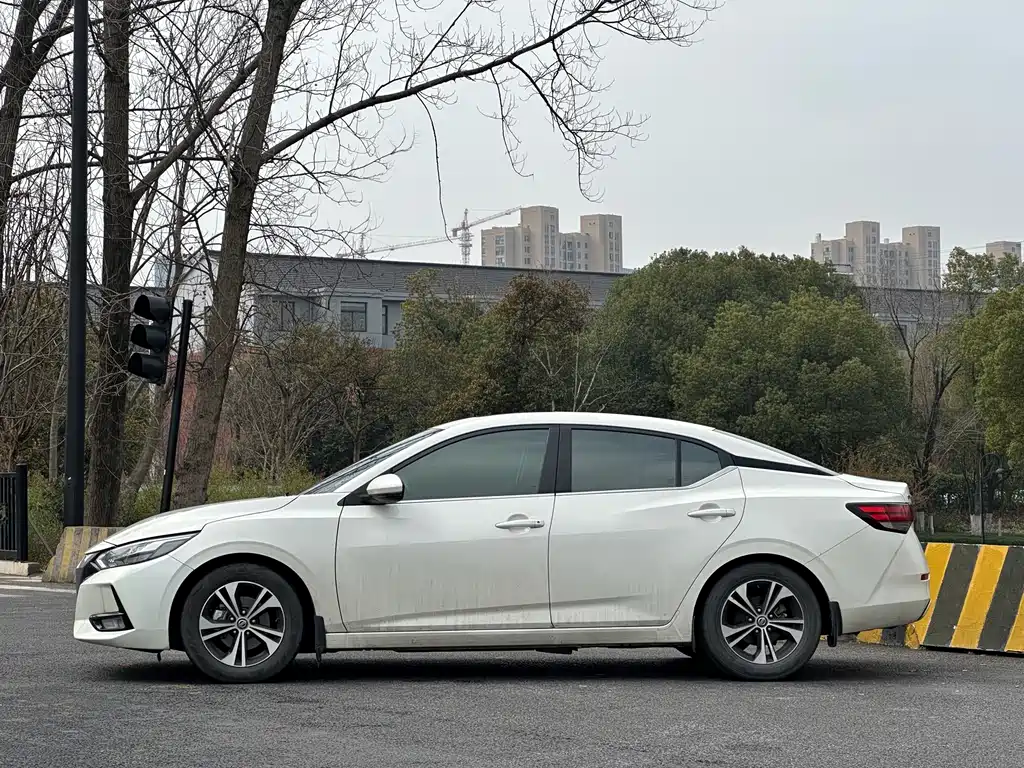 Nissan Sylphy 2020 — фото 4