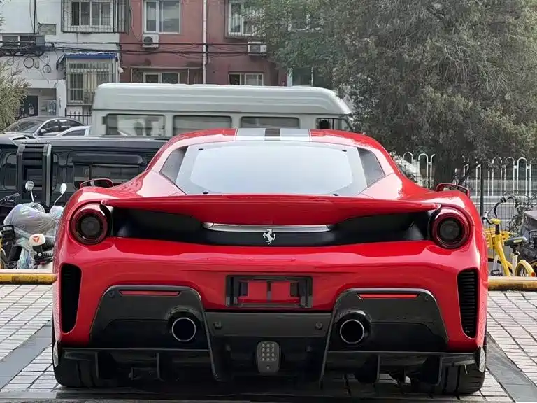 Ferrari 488 2019 — фото 8