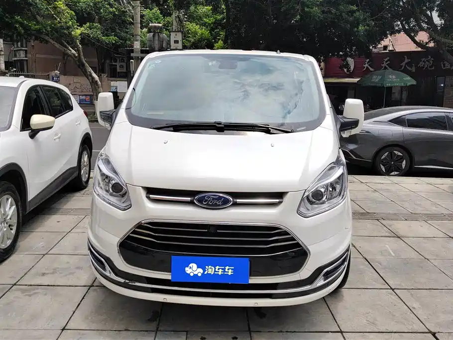 Ford Tourneo 2019 — фото 2
