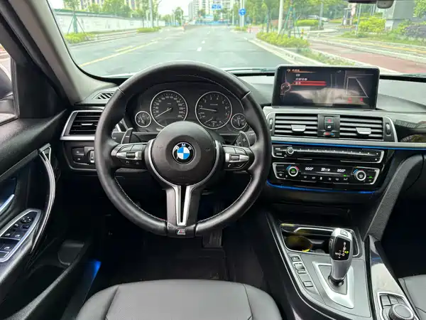BMW 3 Series 2017