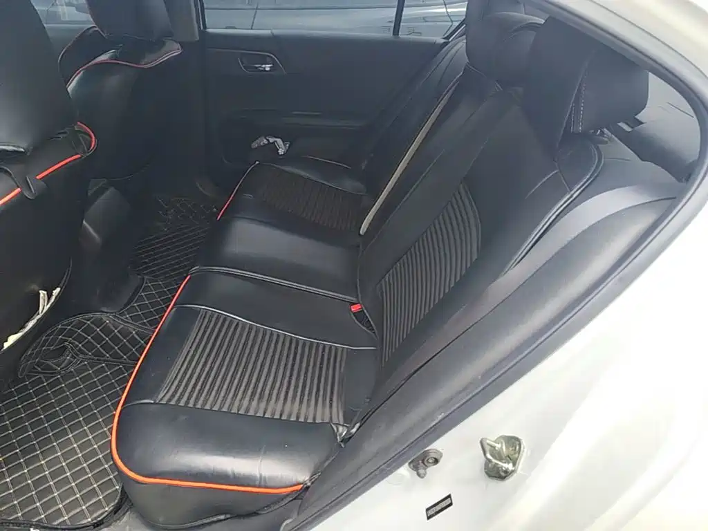 Honda Accord 2016 — фото 17