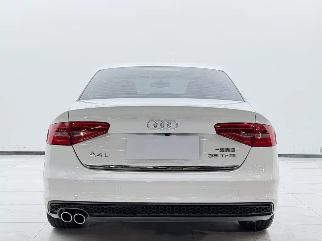 Audi A4L 2016 — фото 11
