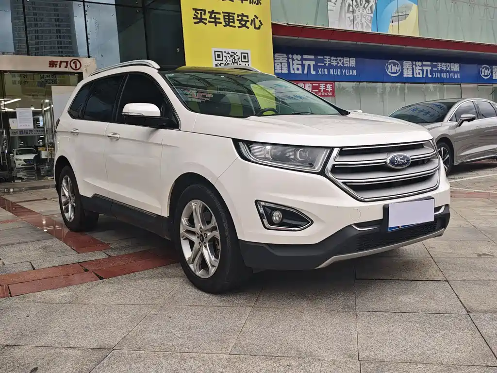 Ford Edge 2018 — фото 3