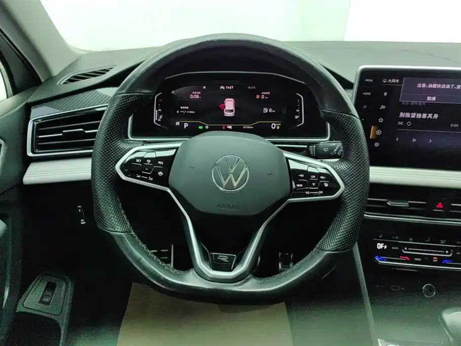 Volkswagen Tiguan L 2021 — фото 15