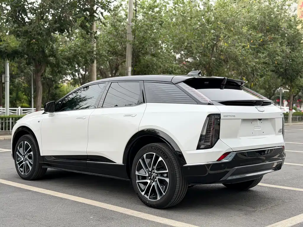 Cadillac IQ 2024