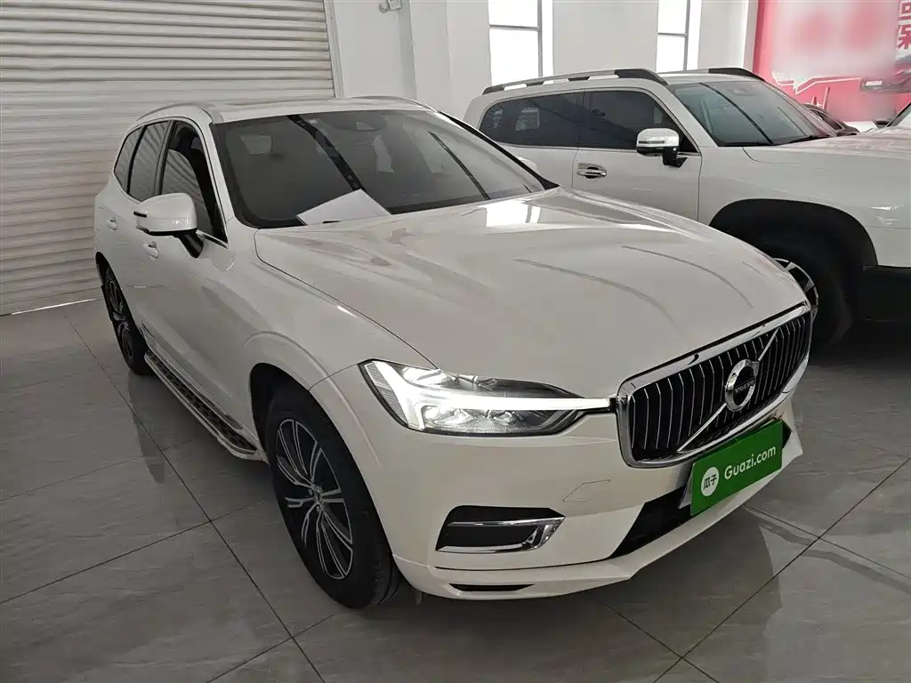 Volvo XC60 2021 — фото 22