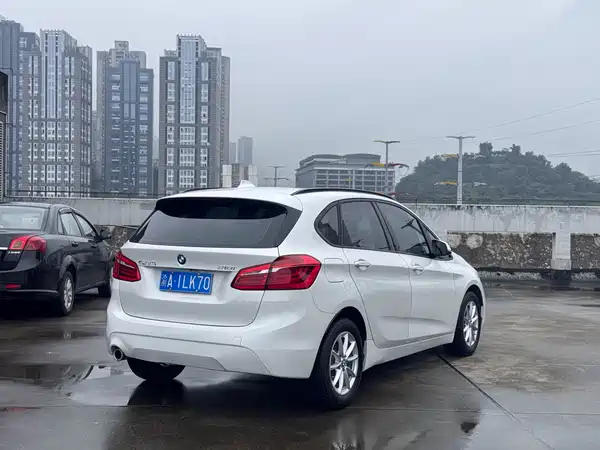BMW 2 Series Station Wagon 2018