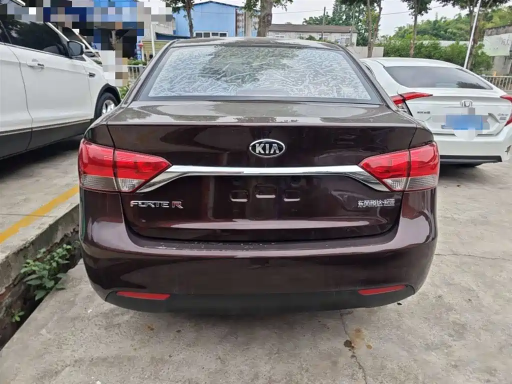Kia Forte 2015 — фото 6