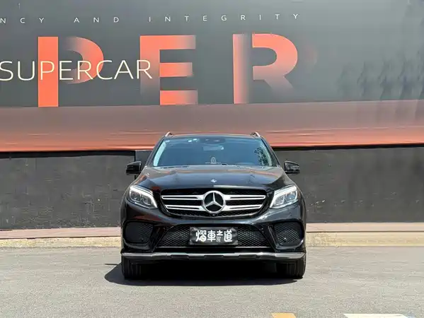 Mercedes-Benz GLE 2018