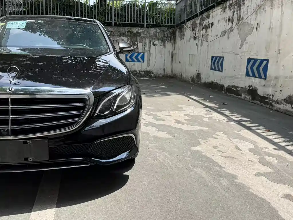 Mercedes-Benz E-Class 2019 — фото 4