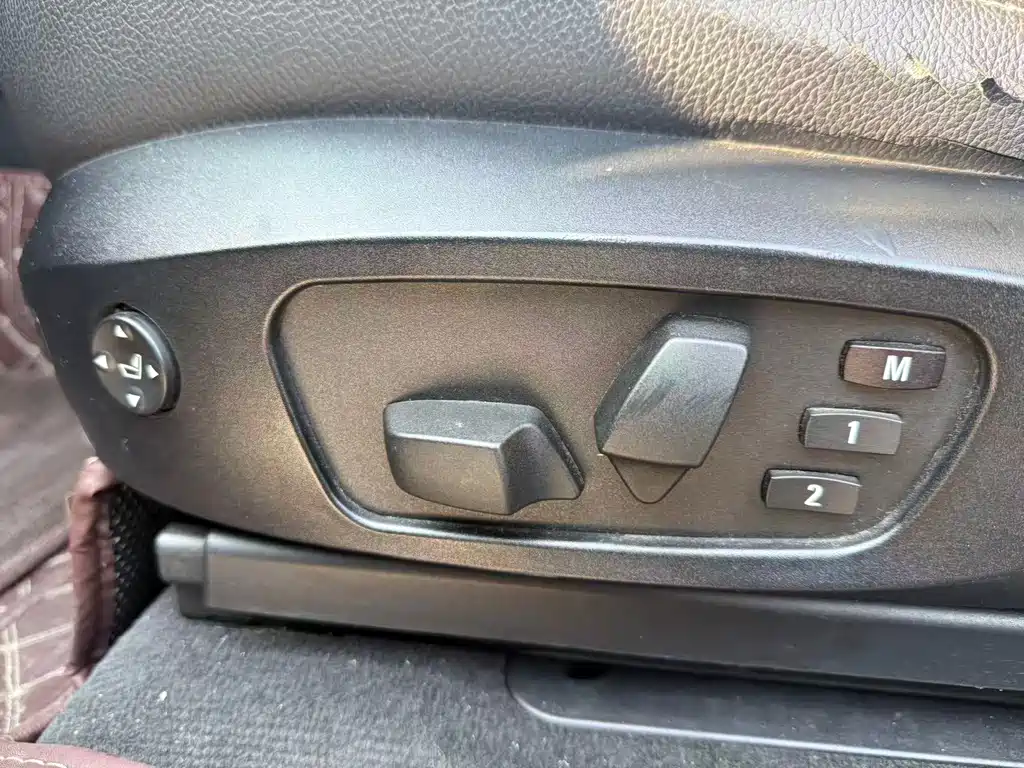 BMW X3 2014 — фото 11