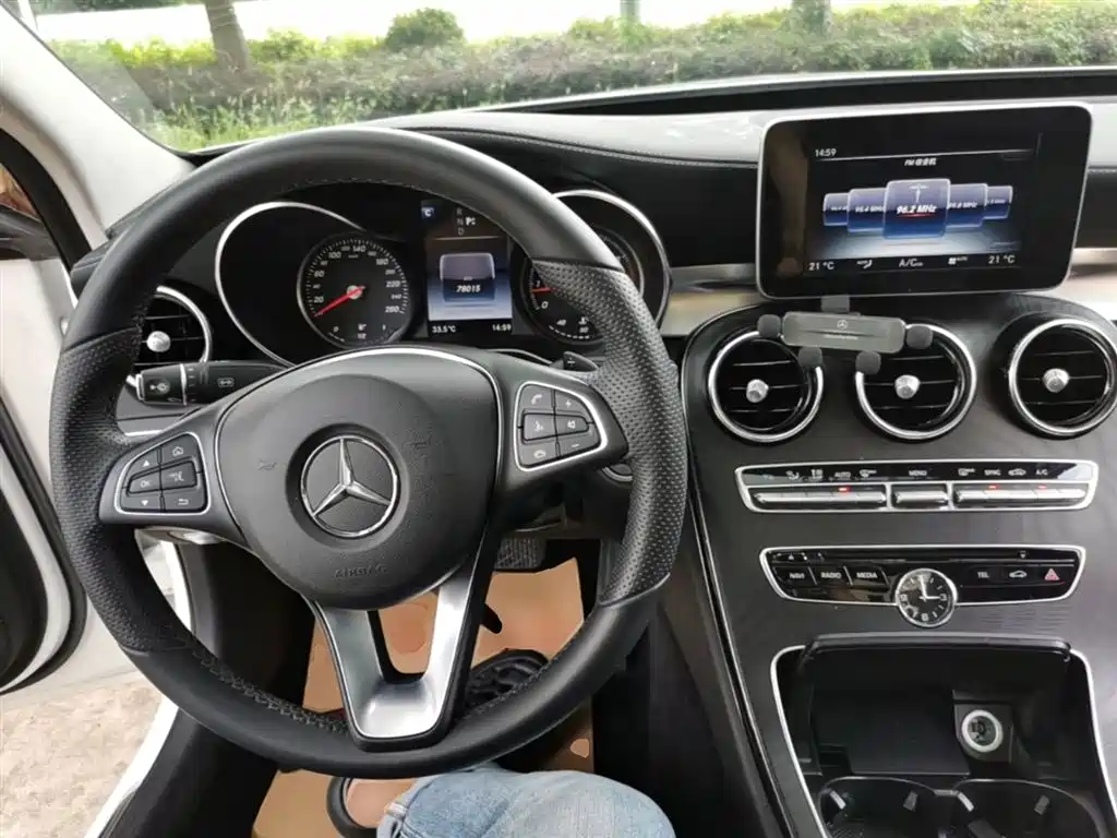Mercedes-Benz C-Class 2017 — фото 10