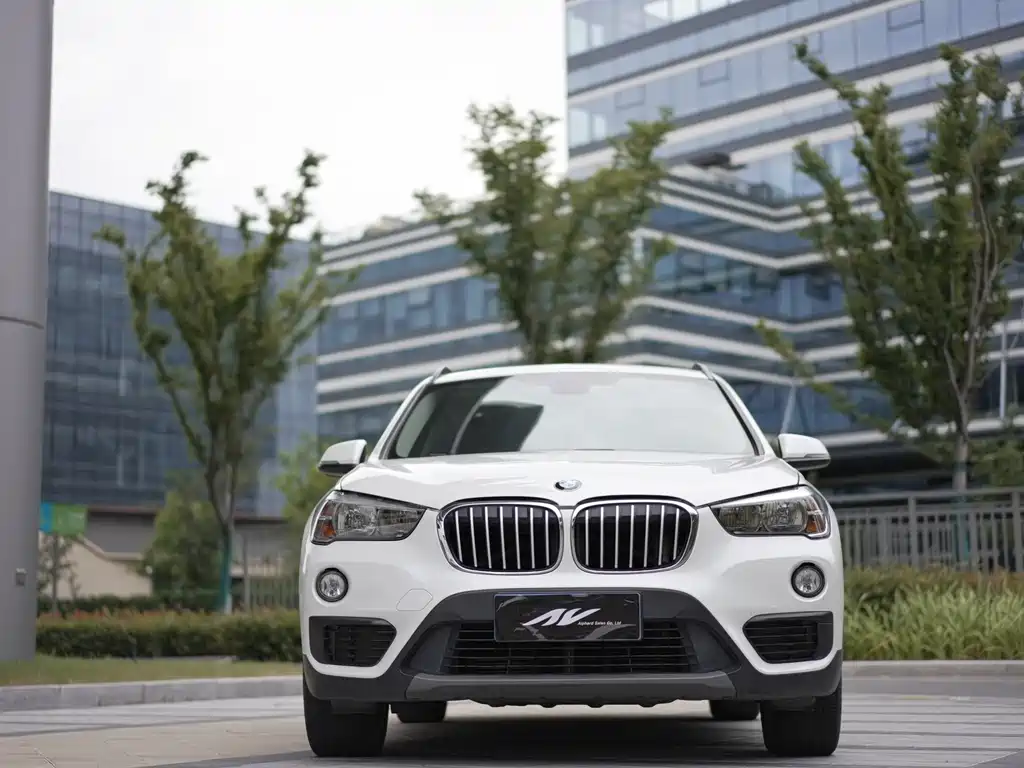 BMW X1 2018 — фото 2