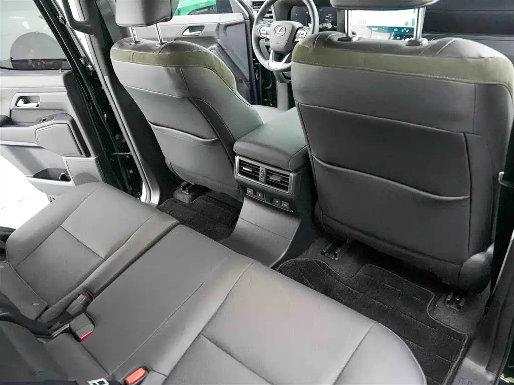 Lexus GX 2026 — фото 11