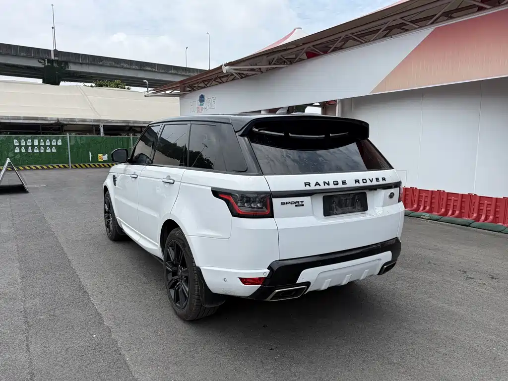 Land Rover Sport 2021 — фото 9