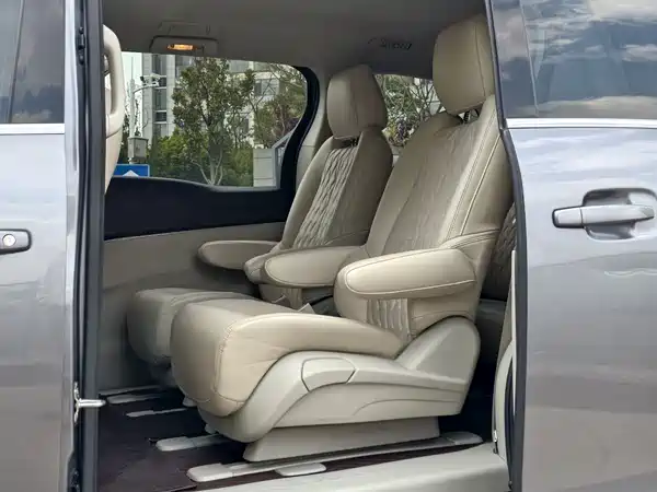 Buick GL8 2021