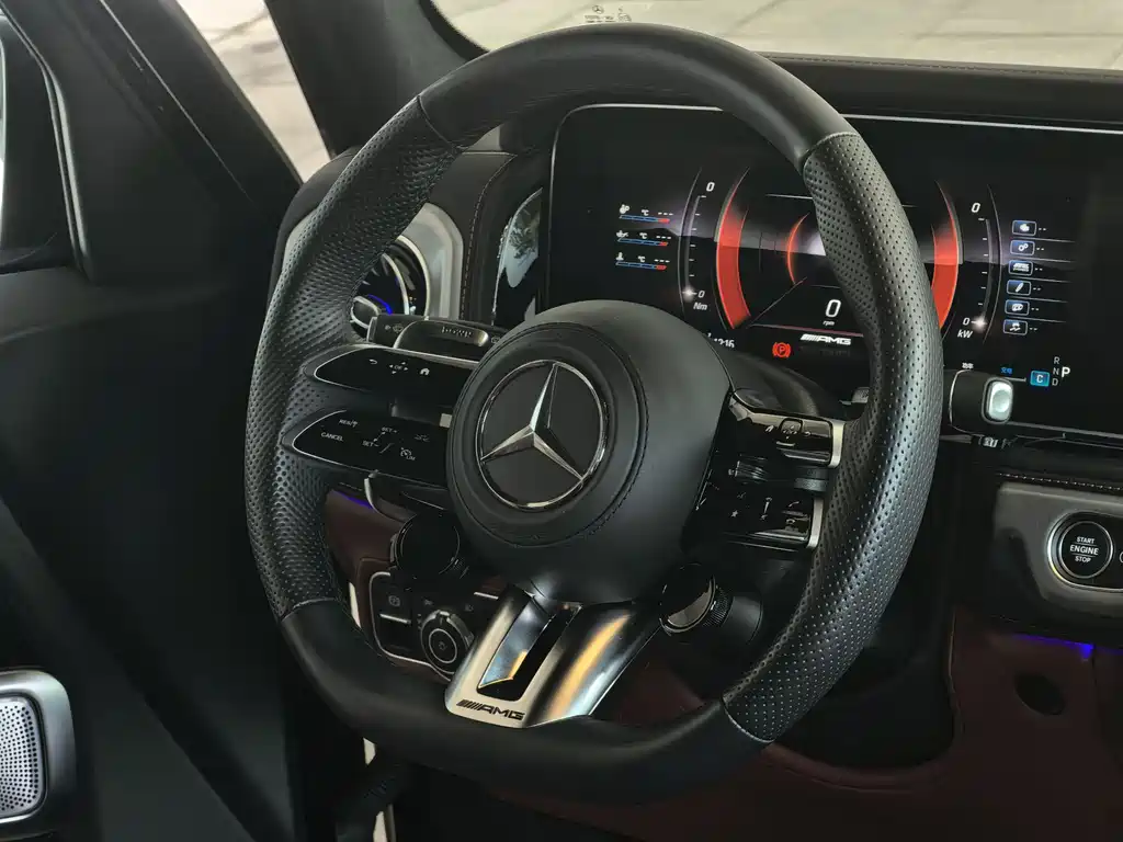 Mercedes-Benz G-Class AMG 2025 — фото 8