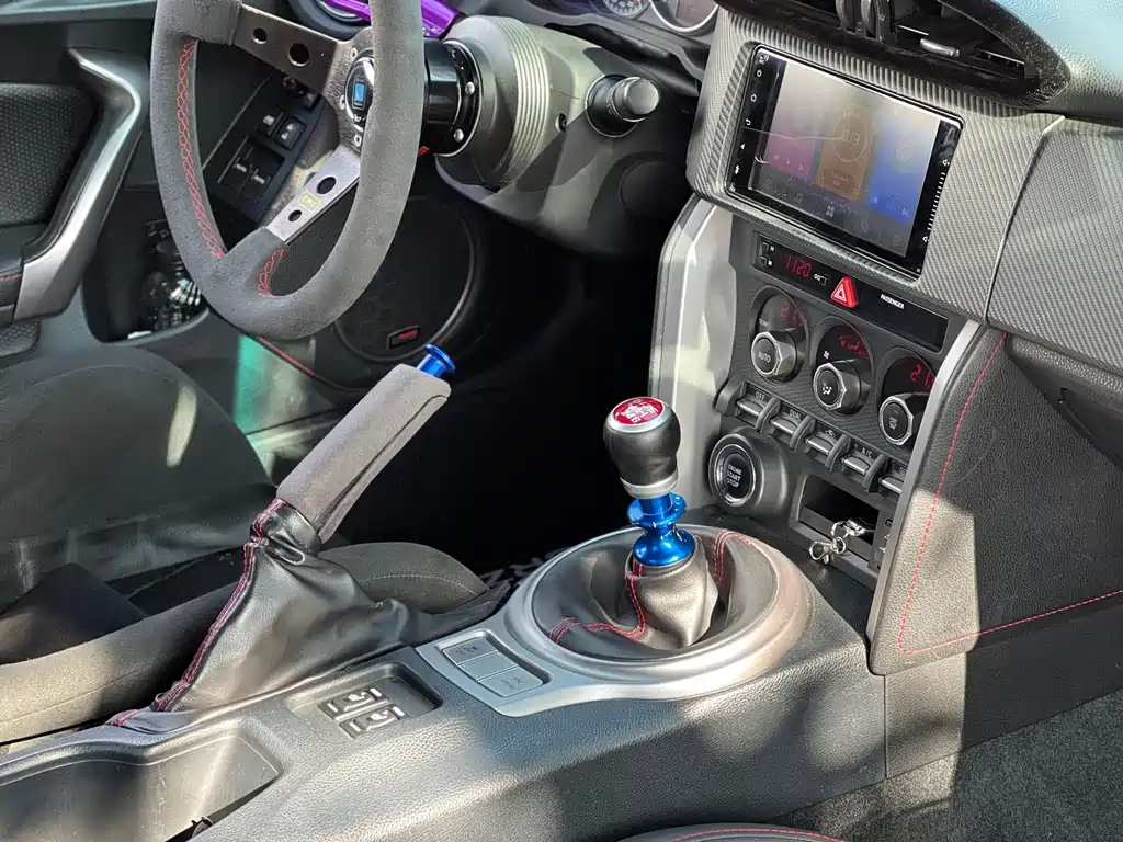 Subaru BRZ 2015 — фото 13