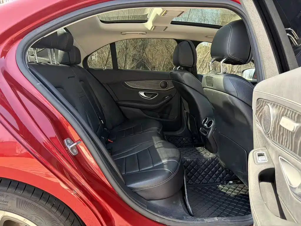 Mercedes-Benz C-Class 2019 — фото 11