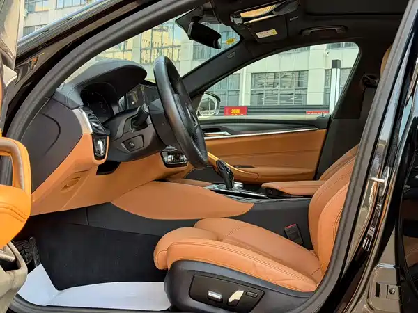 BMW 5 Series 2022