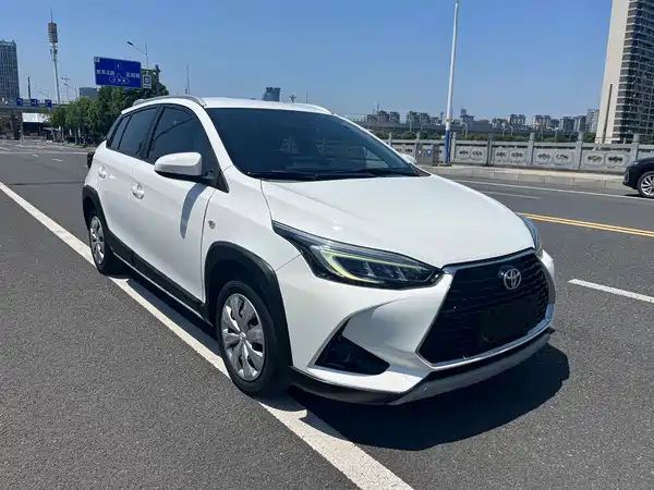 Toyota Yaris L 2020