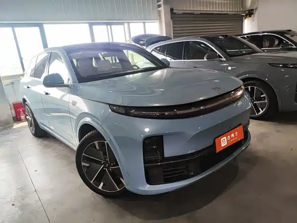 Li Auto L7 2025