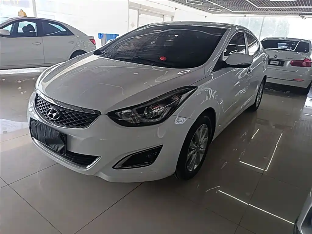 Hyundai Elantra Langdong 2018 — фото 1