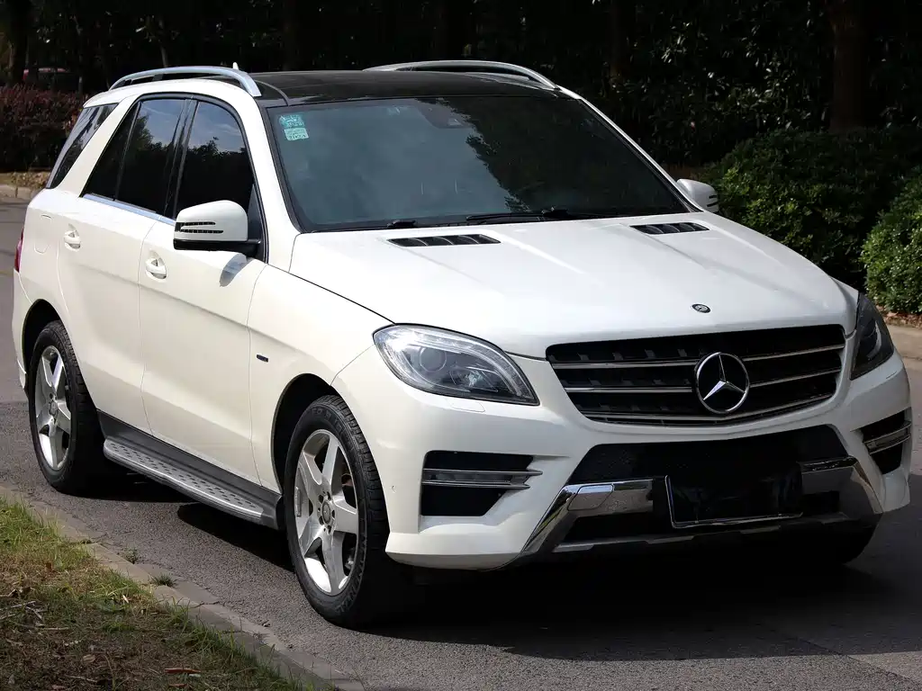 Mercedes-Benz M-Class 2012 — фото 3