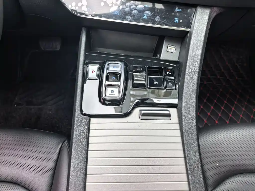 Hyundai Sonata 2020 — фото 10