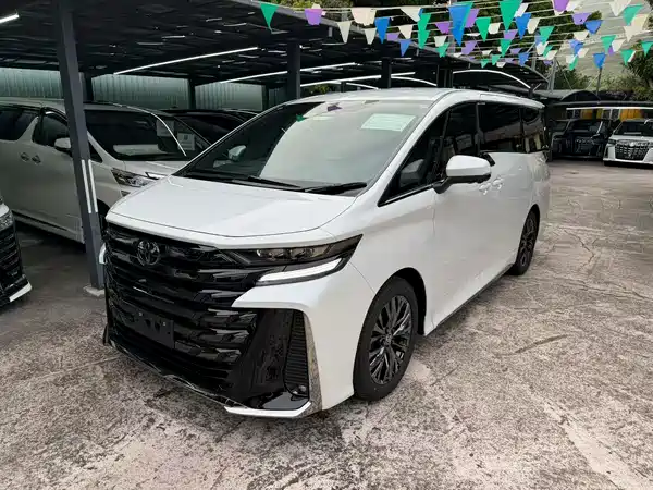Toyota Alphard 2026
