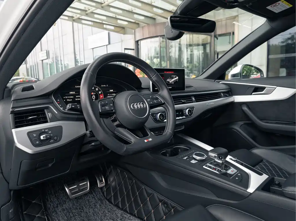Audi S4 2019