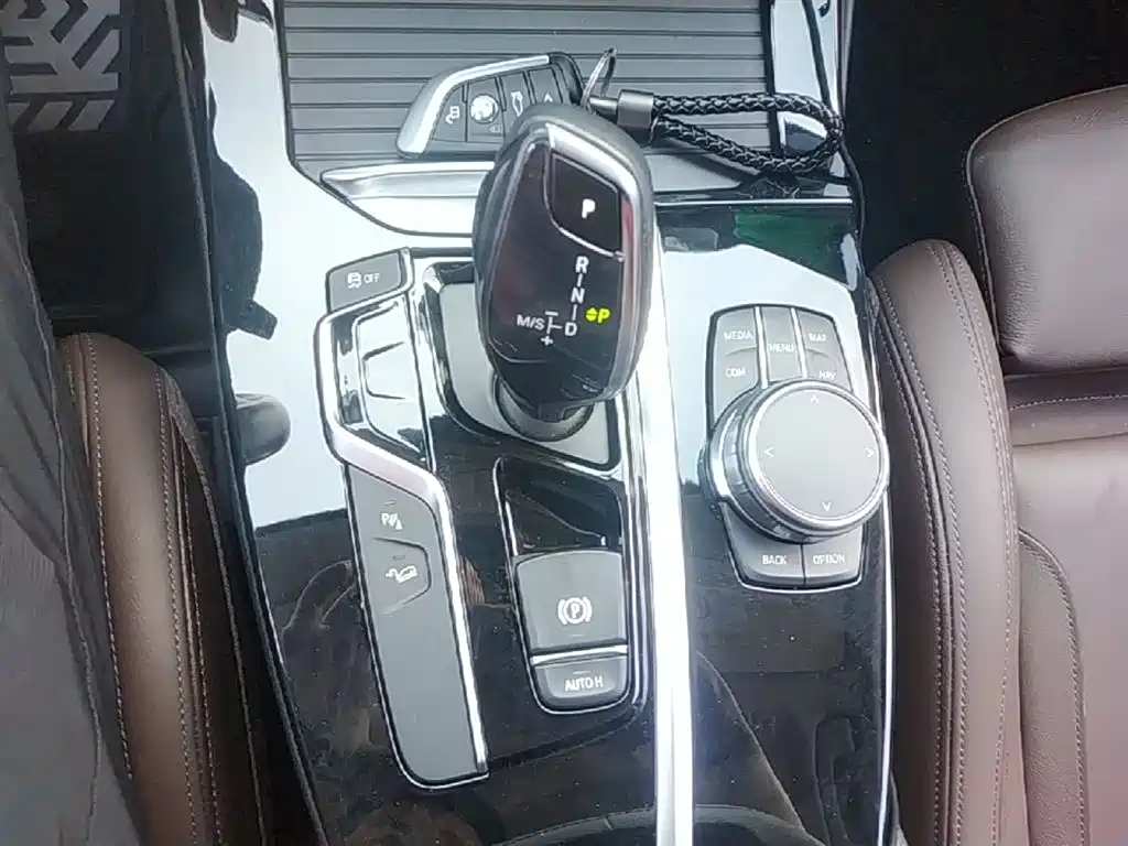 BMW X3 2019 — фото 14