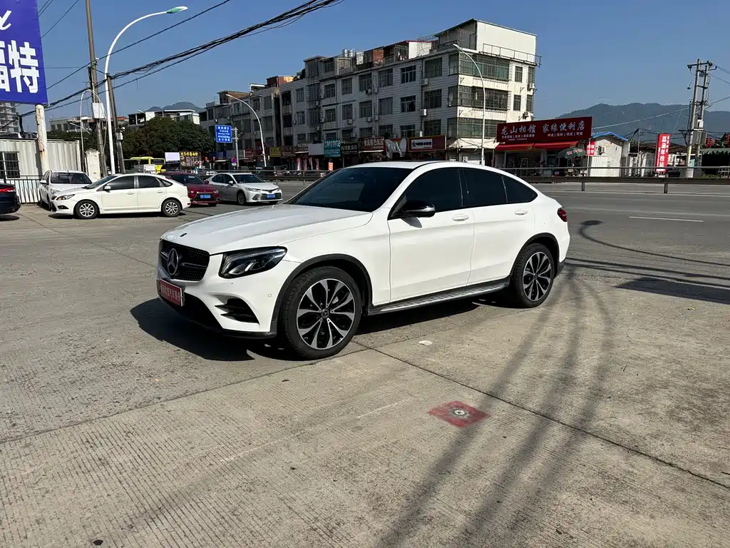 Mercedes-Benz GLC Coupe 2018 — фото 2