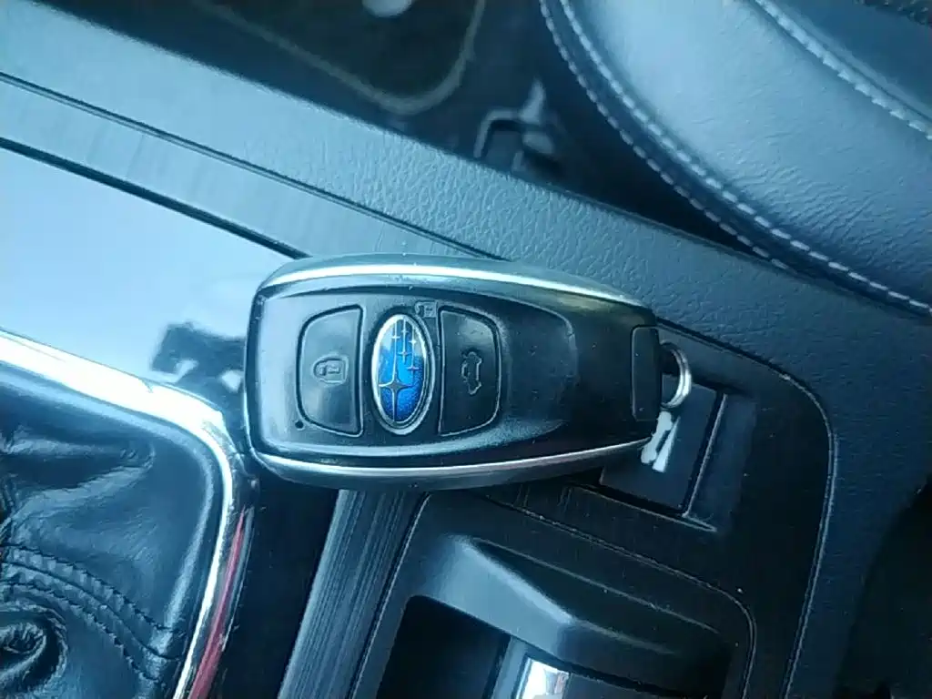 Subaru Outback 2015 — фото 17