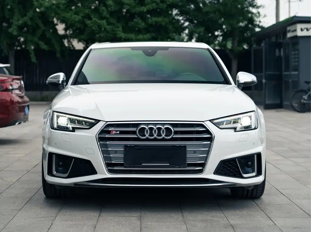 Audi S4 2019