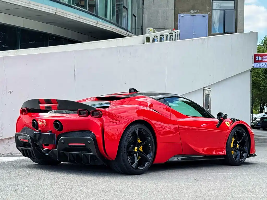 Ferrari SF90 2021 — фото 2