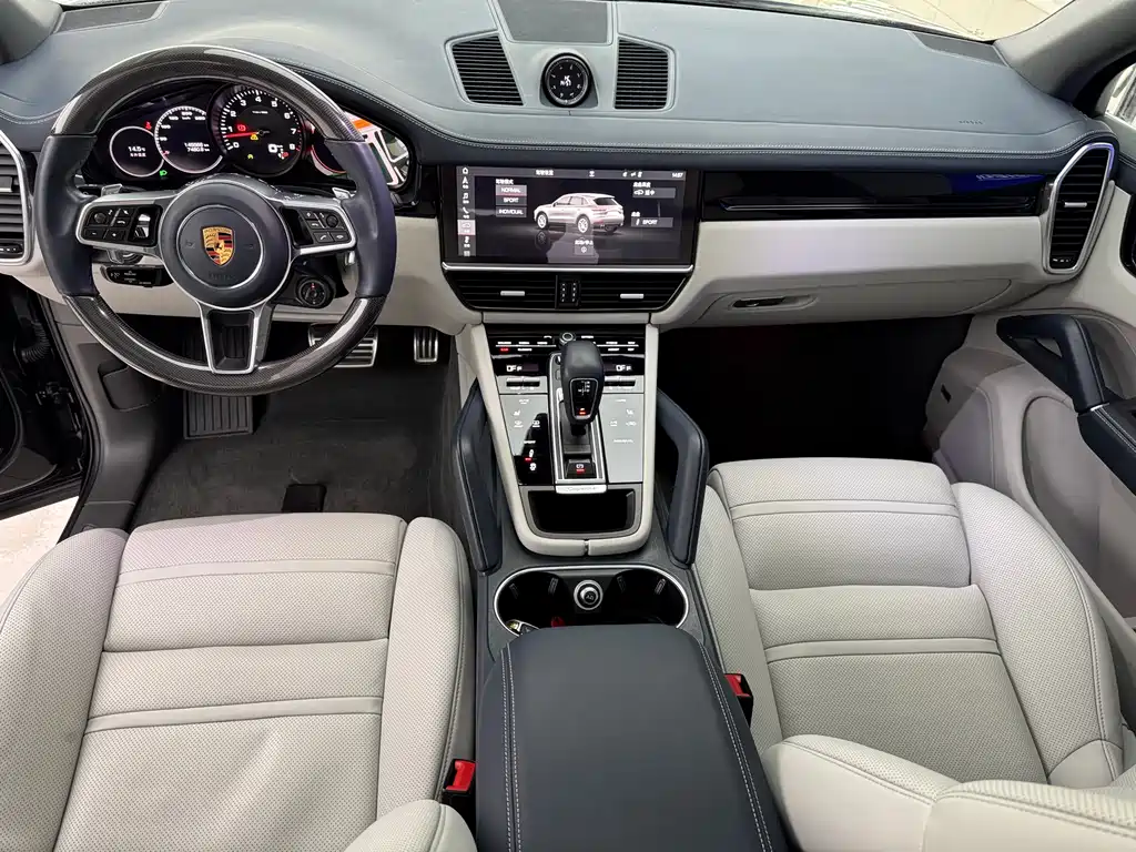 Porsche Cayenne 2018 — фото 20