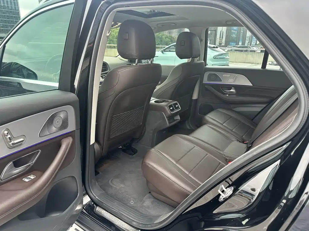 Mercedes-Benz GLE 2020 — фото 20