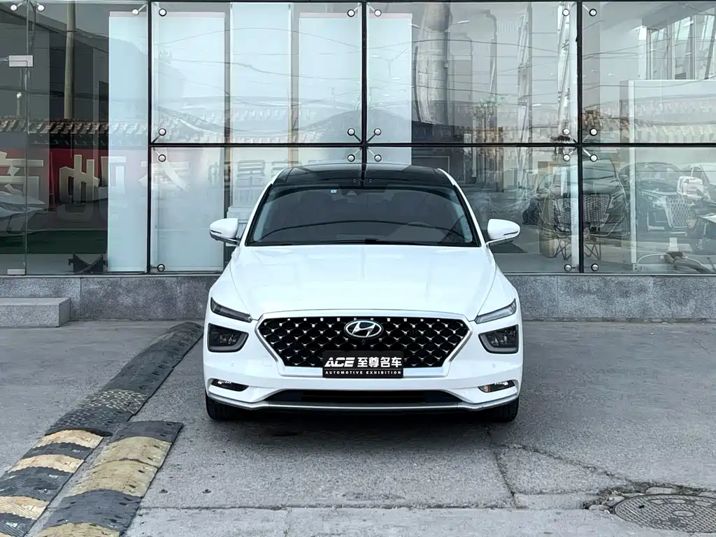 Hyundai Mistra 2022 — фото 2