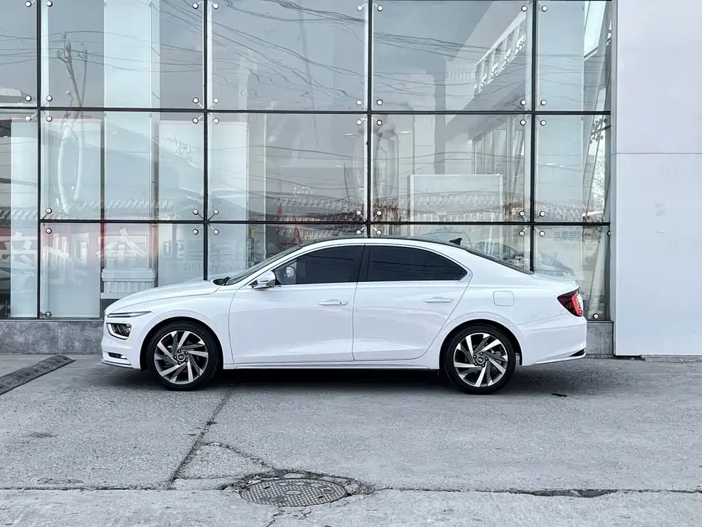 Hyundai Mistra 2022 — фото 8