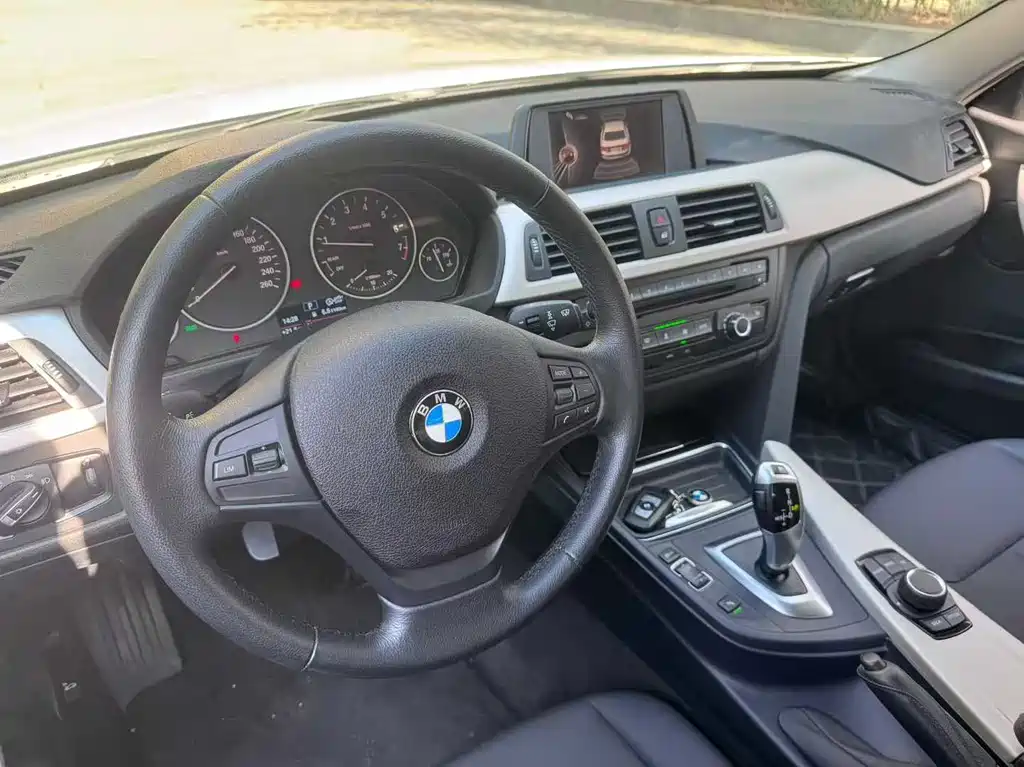 BMW 3 Series 2015 — фото 5