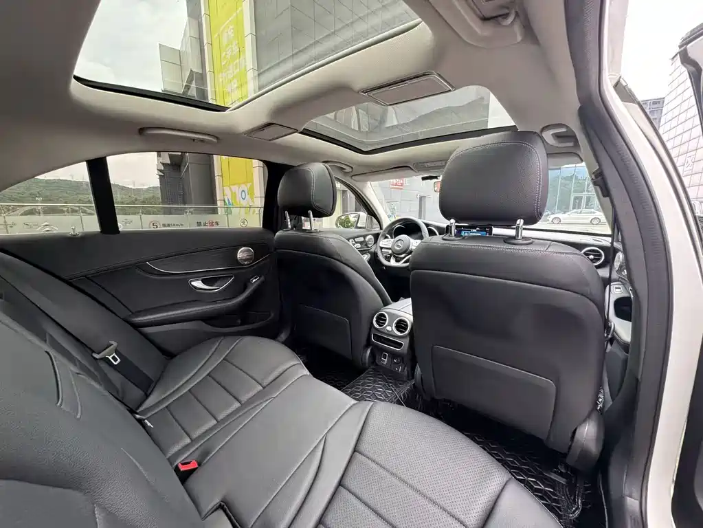 Mercedes-Benz C-Class 2020 — фото 29