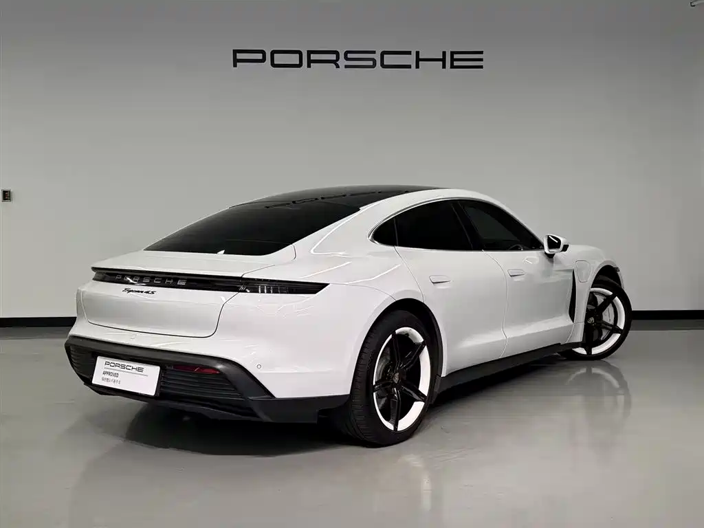 Porsche Taycan 2021 — фото 7