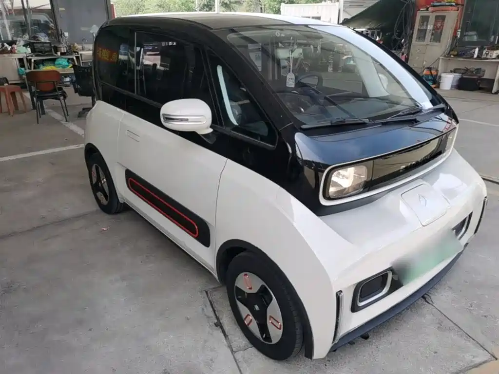Baojun KiWi EV 2022 — фото 4
