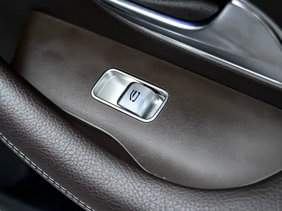 Mercedes-Benz GLS 2022 — фото 30