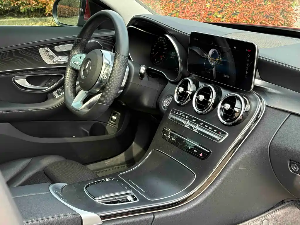 Mercedes-Benz C-Class 2019 — фото 15