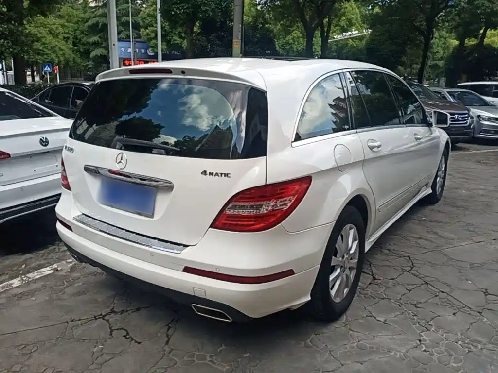 Mercedes-Benz R-Class 2015 — фото 5